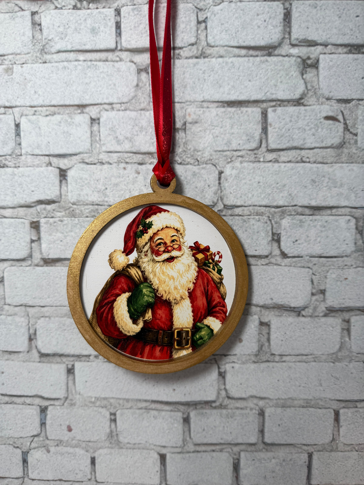 Vintage Santa Ornament | Old-Fashioned Santa Claus Christmas Ornament with Gold Frame